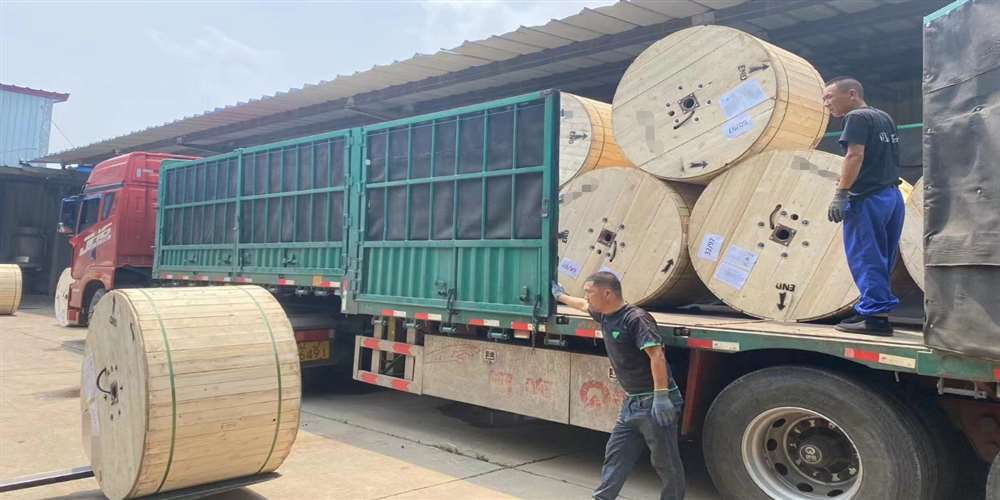 承德市欧孚GYTA53-12B1光缆中标案例:卓越品质,引领未来通信新纪元